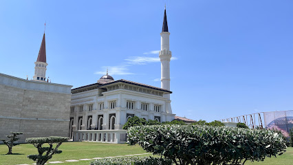 Hacı Zahide Tamince Camii