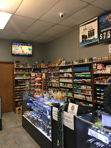 Tobacco Shop «Up In Smoke and Vapor - Electronic Cigarettes», reviews and photos, 5510 S Orchard St W, Tacoma, WA 98467, USA