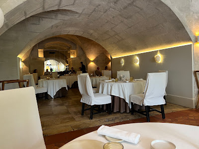 Restaurant L'Oustau de Baumanière à Les Baux-de-Provence