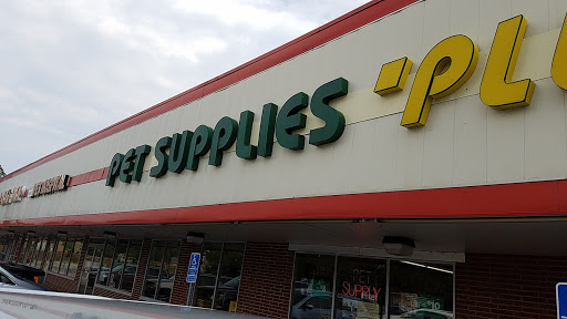 Pet Supply Store «Pet Supplies Plus», reviews and photos, 3701 W Old Shakopee Rd Suite 300, Bloomington, MN 55431, USA
