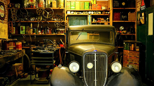 Auto Repair Shop «Logan Square Auto Repair», reviews and photos, 2442 N Milwaukee Ave, Chicago, IL 60647, USA
