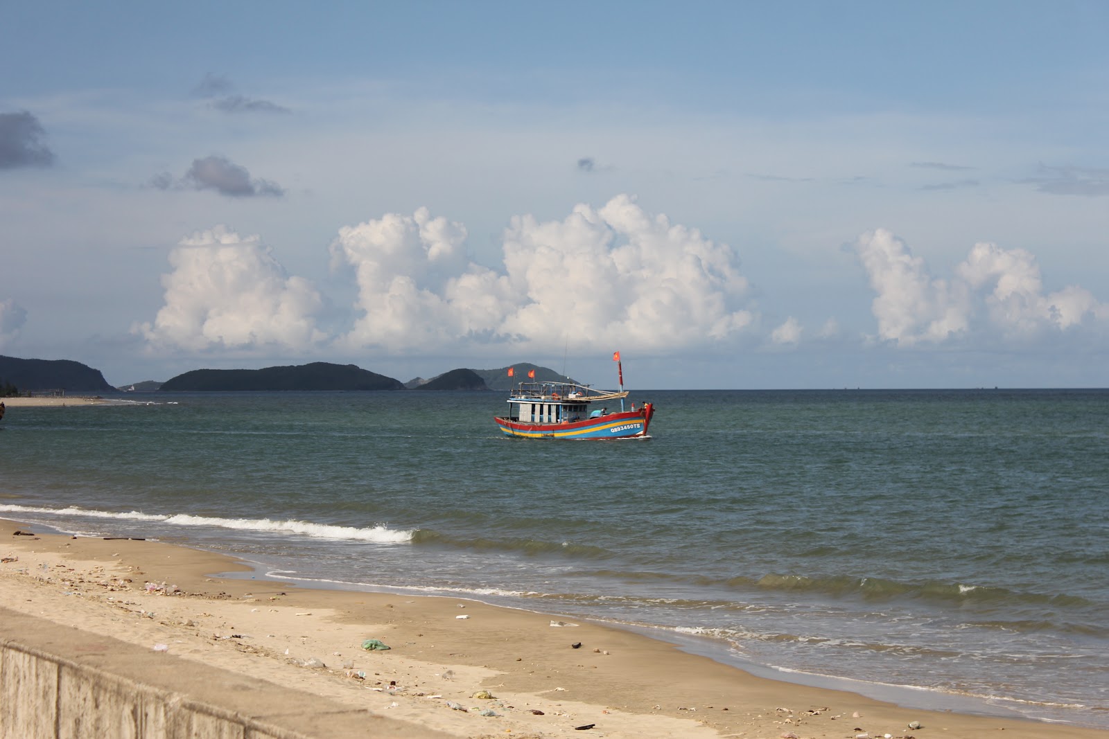 Fotografija Canh Duong beach priljubljeno mesto med poznavalci sprostitve