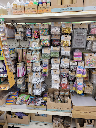 Dollar Store «Dollar Tree», reviews and photos, 117 Ballston Ave, Saratoga Springs, NY 12866, USA