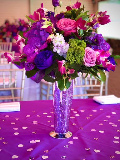 Florist «Beautiful Blooms Florist», reviews and photos, 798A Yonkers Ave, Yonkers, NY 10704, USA