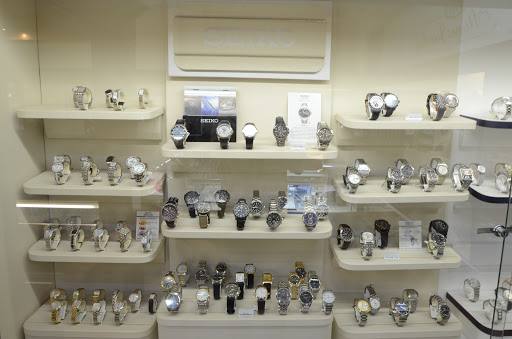 Jeweler «Stones Jewelry», reviews and photos, 107 W Front St, Wheaton, IL 60187, USA