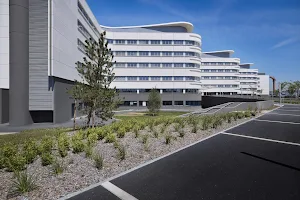 Hospital De Lorient / Site Scorff Hospital Group Bretagne Sud Ghbs image