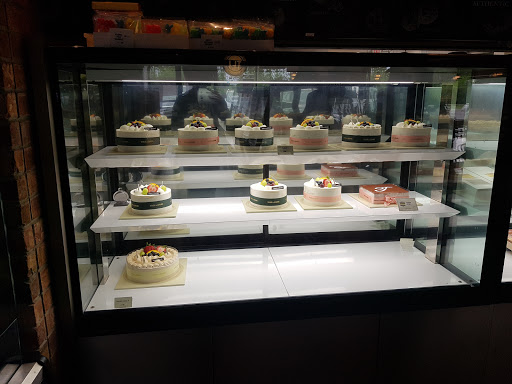 Asian Grocery Store «Oriental Supermarket», reviews and photos, 10336 Metcalf Ave, Overland Park, KS 66212, USA