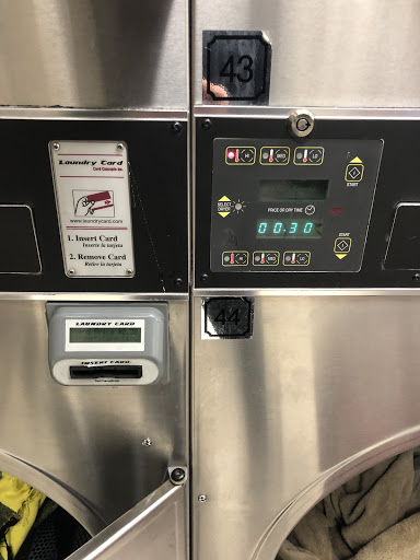 Laundromat «Quick N Clean», reviews and photos, 3175 Yorba Linda Blvd, Fullerton, CA 92831, USA