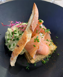 Photo n°17 de Restaurant - Bistro le Saint Tugal à Laval ()
