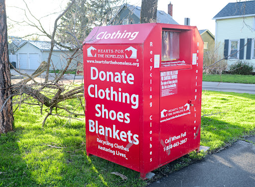 Thrift Store «Hearts for the HomelessThrift Shop», reviews and photos