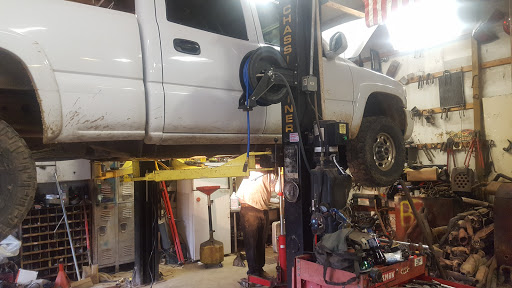 3142 Reedyville Rd, Roundhill, KY 42275, USA