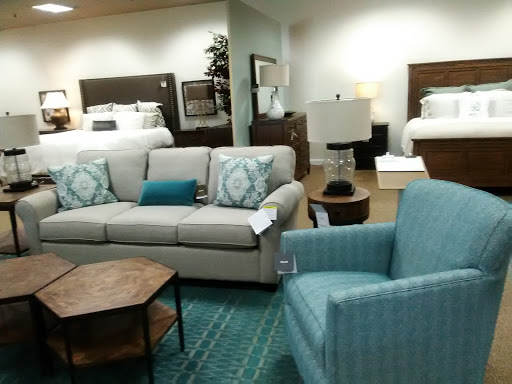 Furniture Store «Bassett Home Furnishings», reviews and photos, 578 Bethlehem Pike, Colmar, PA 18915, USA