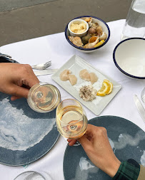 Plats et boissons du Restaurant de fruits de mer Huitrerie Régis à Paris - n°2