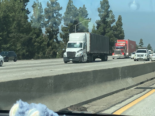 Office Supply Store «Staples», reviews and photos, 27945 Greenspot Rd, Highland, CA 92346, USA