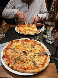 Pizza du Restaurant Le Fiacre à Châtel - n°7