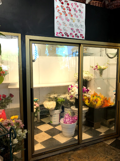 Florist «Absolutely Flowers & Balloons», reviews and photos, 10900 Westminster Ave # 4, Garden Grove, CA 92843, USA