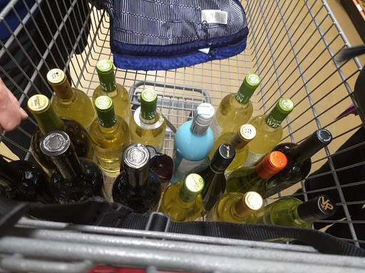 State Liquor Store «NH Liquor & Wine Outlet», reviews and photos, 500 Woodbury Ave, Portsmouth, NH 03801, USA