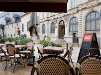 Atmosphère du Restaurant français Bistrot des Halles Baltard café à Beaune - n°6