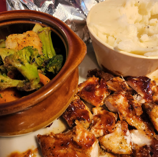 Restaurant «Irish Bred Pub & Grill», reviews and photos, 210 Adamson Square, Carrollton, GA 30117, USA