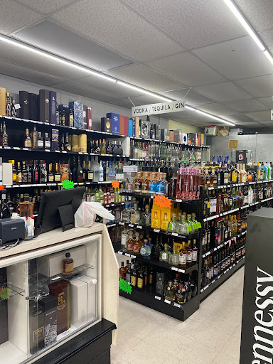 Liquor Store «CPD WINE & LIQUOR», reviews and photos, 5100 US Hwy 98 N, Lakeland, FL 33809, USA