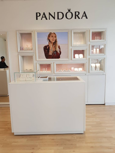 PANDORA Port Harcourt, Shop 10 - SPAR Mall Plot 1 & 2 Azikiwe Road, 500272, Port Harcourt, Nigeria, Jewelry Store, state Rivers
