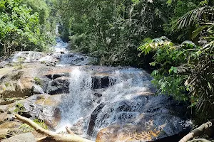 Taman Eko Rimba Kanching Waterfalls image
