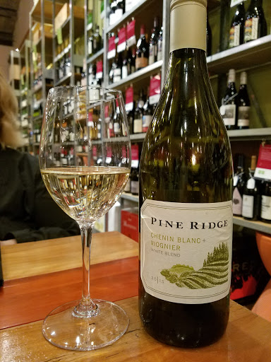 Wine Store «House Wine», reviews and photos, 644 High St, Columbus, OH 43085, USA