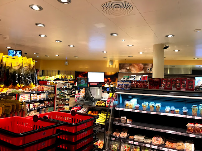 Rezensionen über SPAR express Zürich Schauspielhaus in Zürich - Supermarkt