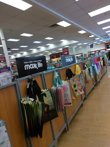 Department Store «T.J. Maxx», reviews and photos, 444 State Rd, North Dartmouth, MA 02747, USA