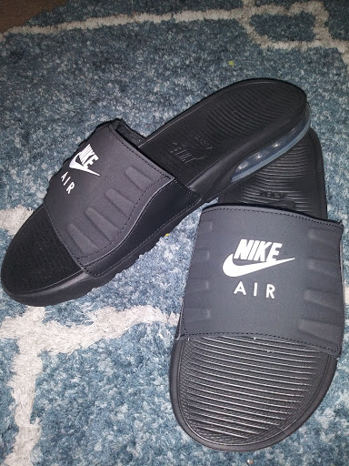 Shoe Store «DSW Designer Shoe Warehouse», reviews and photos, 13711 S Tamiami Trail, Fort Myers, FL 33912, USA