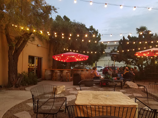 Wine Bar «The Wine Crush», reviews and photos, 3131 E Broadway, Long Beach, CA 90803, USA