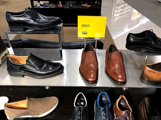 Department Store «Nordstrom Thousand Oaks», reviews and photos, 346 W Hillcrest Dr, Thousand Oaks, CA 91360, USA