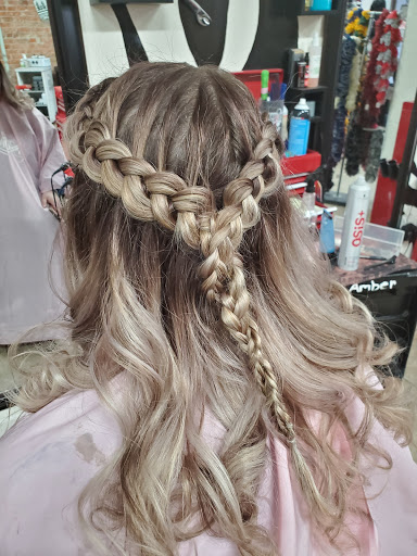 Nail Salon «The Razors Edge Salon And Barber Shop», reviews and photos, 2004 Central Ave, Kearney, NE 68847, USA