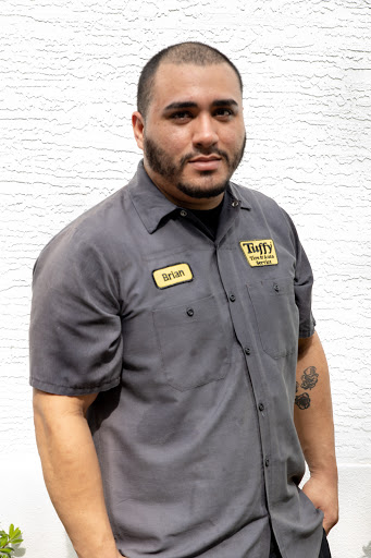 Auto Repair Shop «Tuffy Tire & Auto Services Center», reviews and photos, 10444 Curry Ford Rd, Orlando, FL 32825, USA