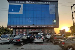Hotel Royal Galaxy image