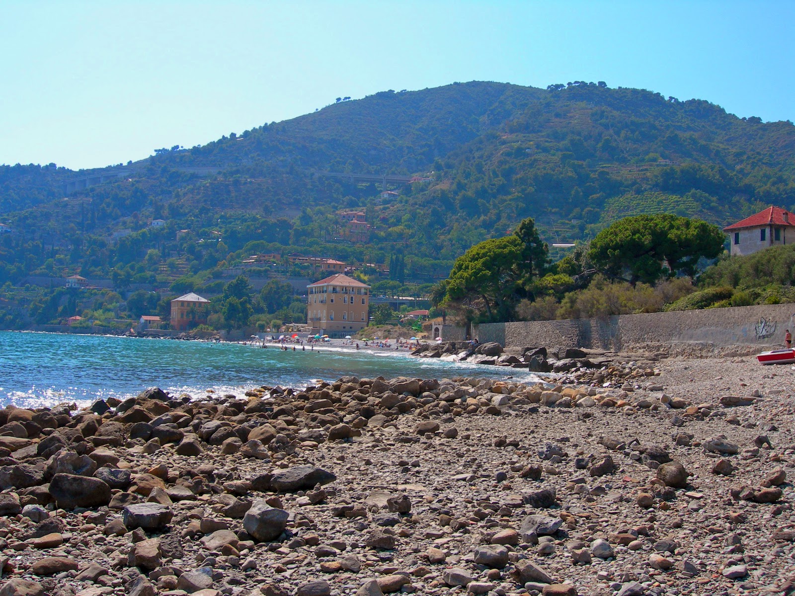 Photo de Orengo Beach avec un rivage droit