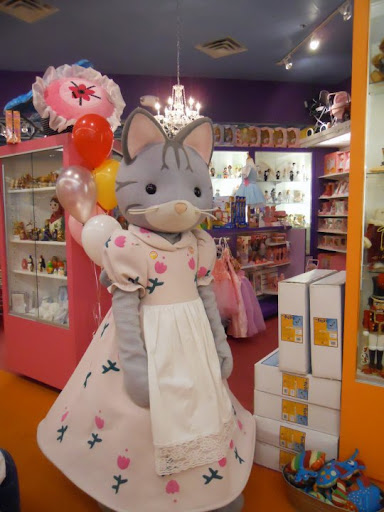 Toy Store «Kits & Kaboodle», reviews and photos, 2442 E 146th St, Carmel, IN 46033, USA