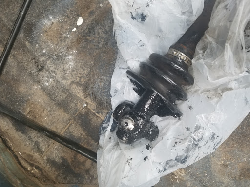 Tire Shop «Tires Plus», reviews and photos, 2730 Lincoln Dr, Roseville, MN 55113, USA