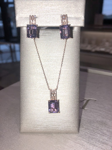 Jewelry Store «Jared The Galleria of Jewelry», reviews and photos, 549 Cool Springs Blvd, Franklin, TN 37067, USA