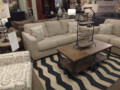 Furniture Store «Ashley Furniture HomeStore», reviews and photos, 2804 Interstate 45 N, Conroe, TX 77303, USA