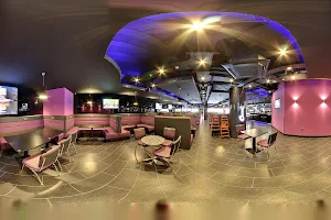 Creams Cafe Southend image