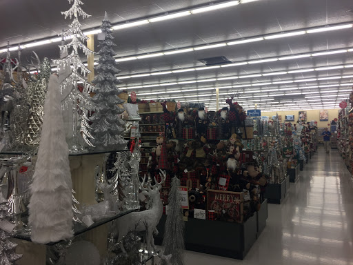 Craft Store «Hobby Lobby», reviews and photos, 5945 Ikea Way, Merriam, KS 66202, USA