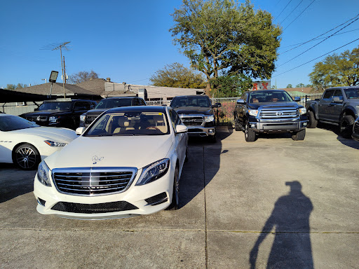 Used Car Dealer «Uptown Imports», reviews and photos, 1208 Spring Cypress Rd, Spring, TX 77373, USA