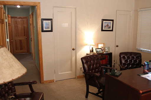 Attorney «Law Offices Of Louis Schneider», reviews and photos