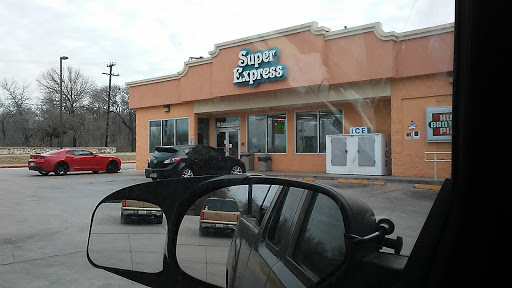 Convenience Store «Super Express», reviews and photos, 3702 Waterwood Pass Dr, Elmendorf, TX 78112, USA