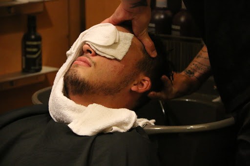 Barber Shop «Weldon Barber», reviews and photos, 15118 Main St #300, Mill Creek, WA 98012, USA