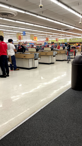 Grocery Store «Winn-Dixie», reviews and photos, 5802 54th Ave N, Kenneth City, FL 33709, USA