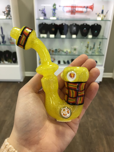 Tobacco Shop «Natural State Glass Gallery & Smoke Shop», reviews and photos, 740 S Salem Rd #102, Conway, AR 72034, USA