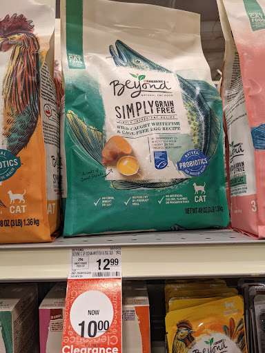 Pet Supply Store «PetSmart», reviews and photos, 2100 McHenry Ave, Modesto, CA 95350, USA