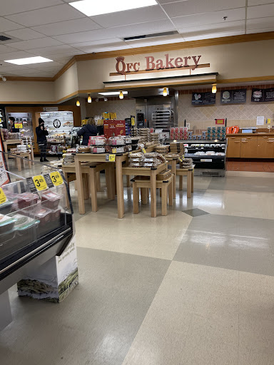 Grocery Store «Quality Food Center», reviews and photos, 460 E North Bend Way, North Bend, WA 98045, USA